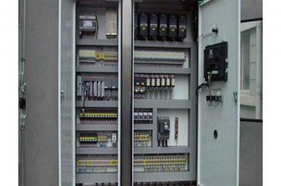 PLC控制柜廠家帶來關于設備構造的內容介紹